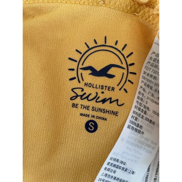 Hollister Swim Triangle Bikini Set Smocked Swimwear - Picture 10 of 10
